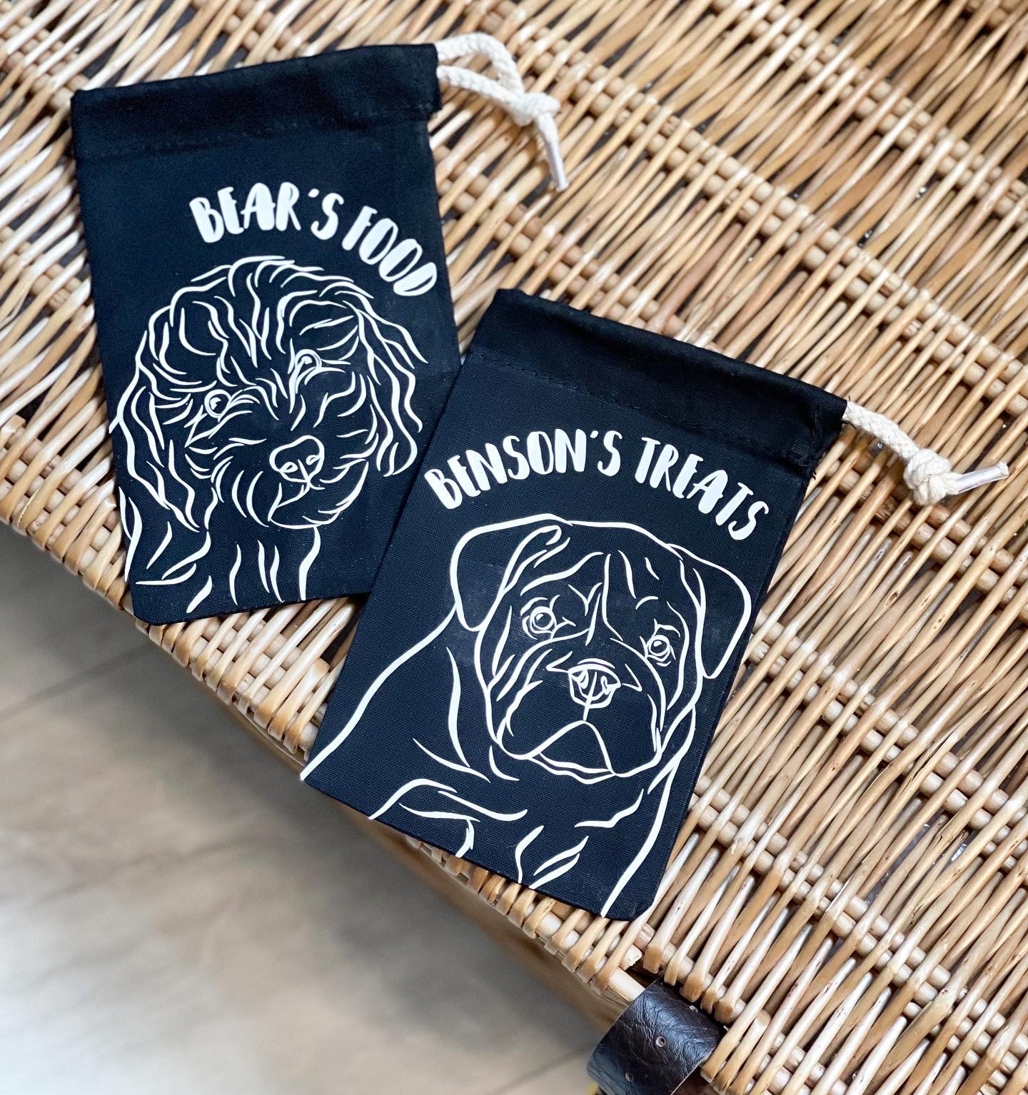 Pet Portrait Treat Bag (Black)