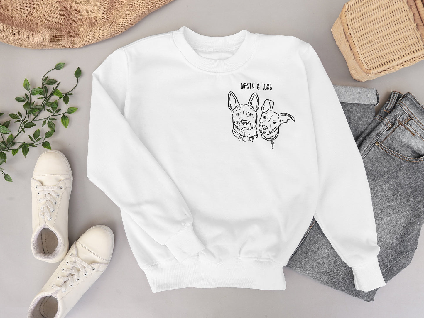 Outline Pet Portrait Sweatshirt (White)